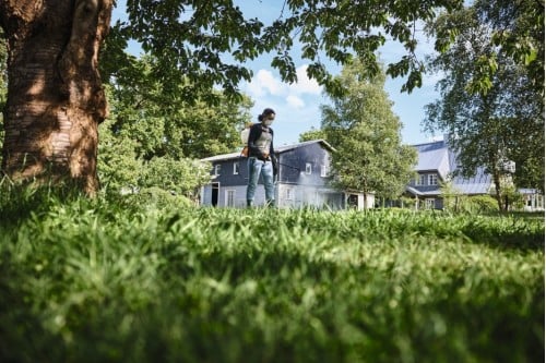 Stihl SGA 60 Opryskiwacz akumulatorowy, zestaw z 2× akumulatorem AK 10 i ładowarką AL 101, zbiornik 15 l