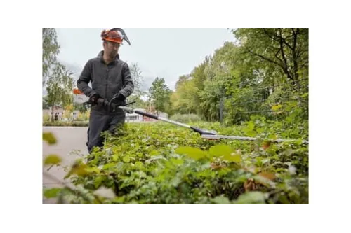 Stihl KMA 135 R KombiMotor — nr FA020116811