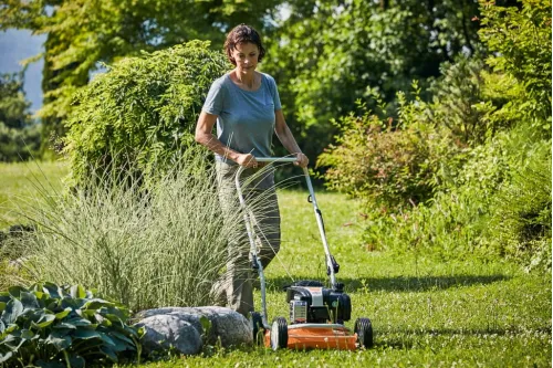 Stihl RM 2 R Kosiarka do mulczowania — nr 63570113416