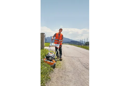 Stihl RM 4 RTP Kosiarka, aluminiowe koła — nr 63830113422