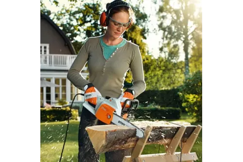 Stihl MSE 141 C-Q Pilarka elektryczna, moc 1400 W, prowadnica 35 cm