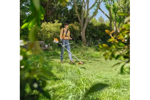 Stihl FSA 80, Kosa akumulatorowa, z akumulatorem AK 30S i ładowarka AL 101