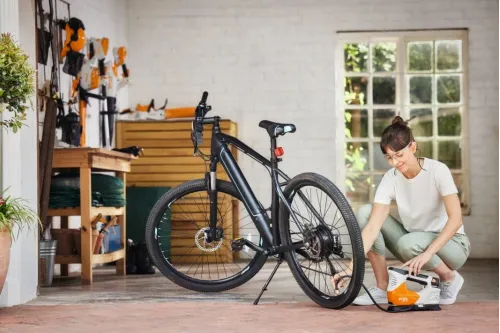 Stihl KOA 20 Kompresor akumulatorowy — nr SA060118214