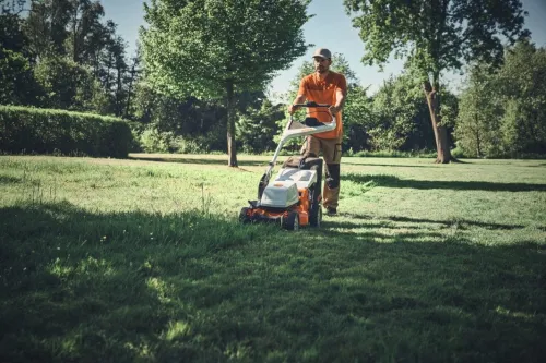 Stihl RMA 750 V Kosiarka akumulatorowa — nr WA700111400