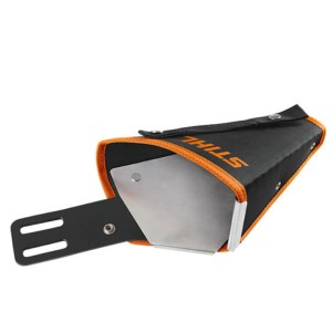 Stihl Kabura do GTA 26 z czarnym wykończeniem i pomarańczowymi akcentami.