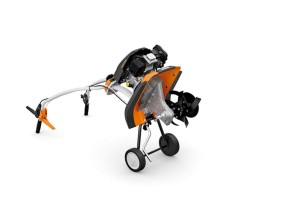 Zwrotna kompaktowa glebogryzarka Stihl MH 445 R z biegiem wstecznym.