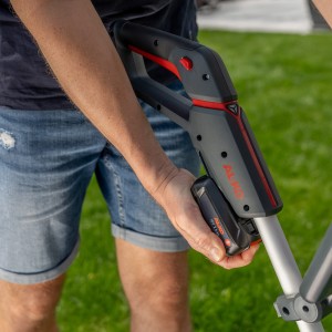 Podcinarka GT 1825 AL-KO 18 V Comfort Zestaw w akcji.