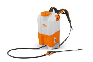 Stihl SGA 85 Akumulatorowy opryskiwacz z akumulatorem AP 200 i ładowarką AL 301.