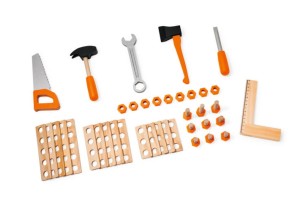 Zestaw narzędzi drewnianych do Stihl Drewniany stół warsztatowy dla dzieci.