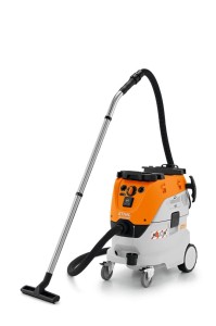 Odkurzacz Stihl SE 133 ME 1,4 kW do czyszczenia na sucho i mokro.