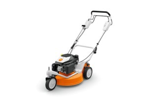 Kosiarka trójkołowa Stihl RM 3 RT z silnikiem spalinowym.
