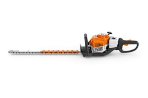 Stihl HS 82 T Nożyce spalinowe 75 cm na białym tle.