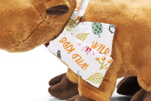Maskotka Stihl Pluszak Łoś z kolorową apaszką "Wild Kids".