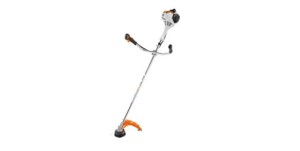 Spalinowa kosa Stihl FS 55 z silnikiem 2-MIX i uchwytem.