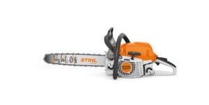 STIHL MS 271 Pilarka spalinowa, moc 2,6 kW / 3,5 KM w pozycji poziomej.