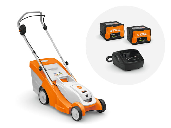 Stihl RMA 239 kosiarka akumulatorowa z dwoma akumulatorami AK 30 i ładowarką AL 101.